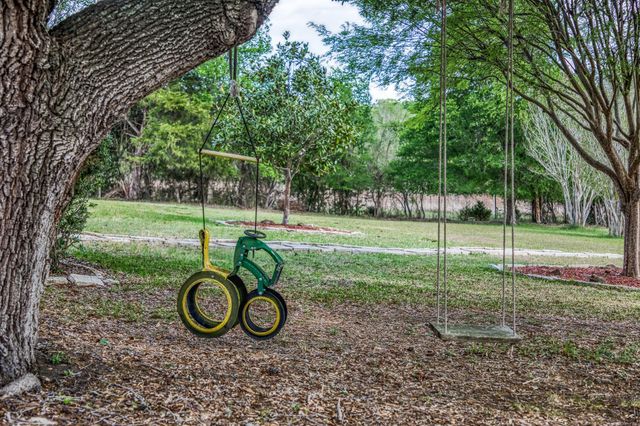 7257 Kurt Drive, Brenham, TX 77833