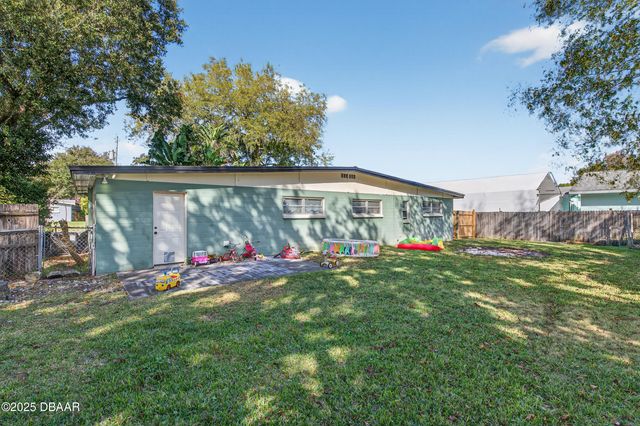 729 N Flamingo Drive, Holly Hill, FL 32117