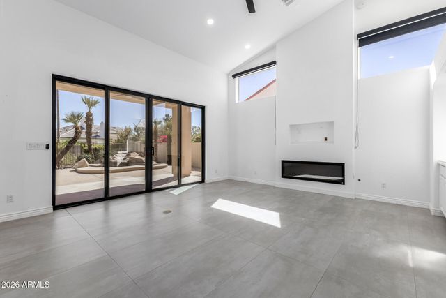 11665 E CAROL Avenue, Scottsdale, AZ 85259