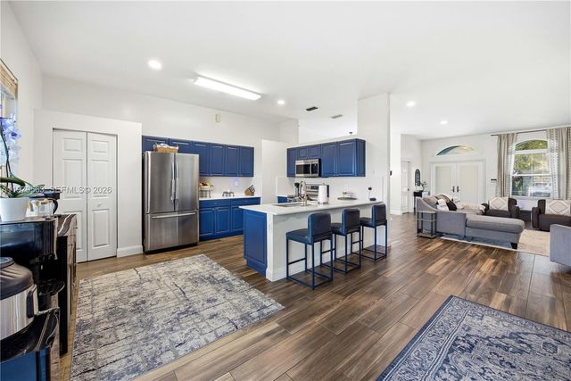 2615 SE 5th Ct, Homestead, FL 33033