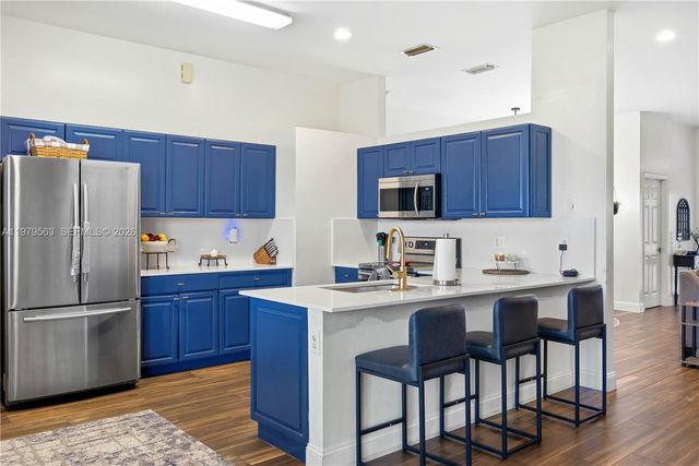 2615 SE 5th Ct, Homestead, FL 33033