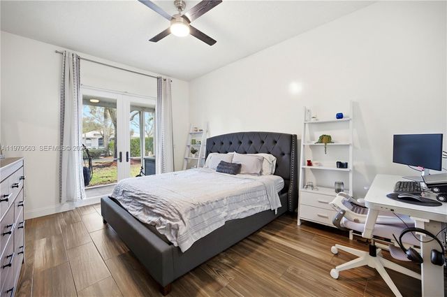 2615 SE 5th Ct, Homestead, FL 33033