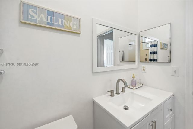 2615 SE 5th Ct, Homestead, FL 33033