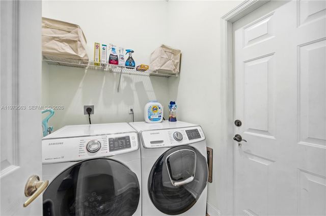 2615 SE 5th Ct, Homestead, FL 33033