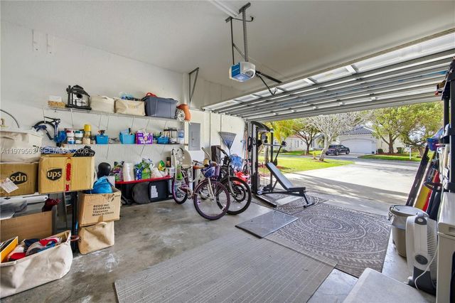 2615 SE 5th Ct, Homestead, FL 33033