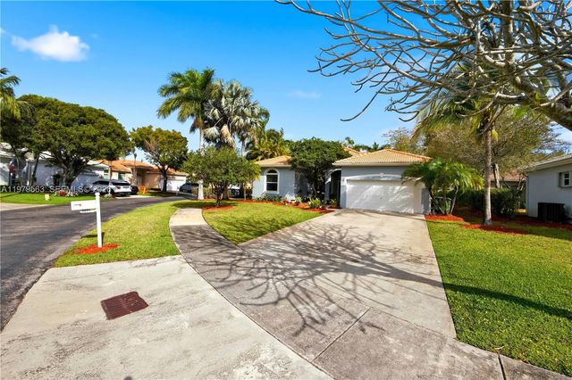 2615 SE 5th Ct, Homestead, FL 33033