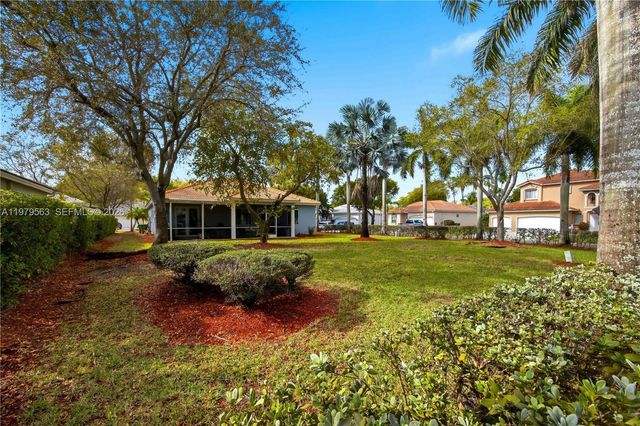 2615 SE 5th Ct, Homestead, FL 33033