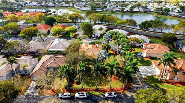 2615 SE 5th Ct, Homestead, FL 33033