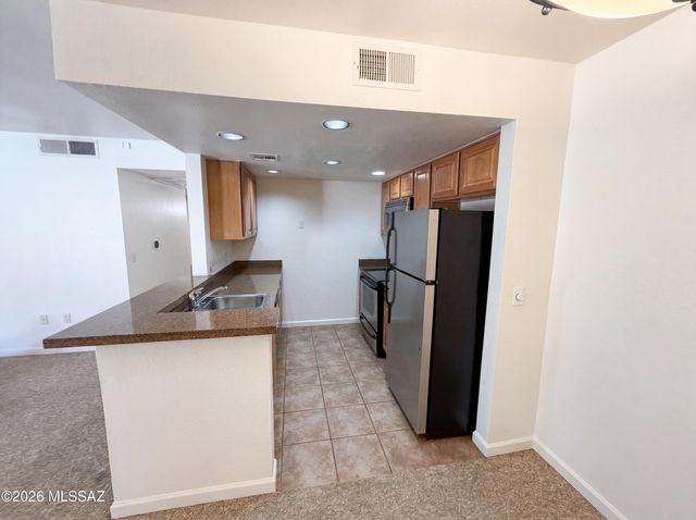 101 S Players Club Dr Apt 9103, Tucson, AZ 85745