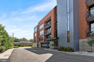 427 E LANCASTER AVE #1202, Wayne, PA 19087
