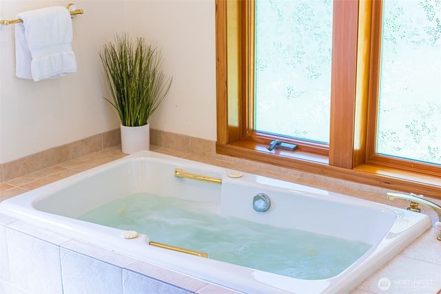 173 Pleasant Meadows, Beaver, WA 98305