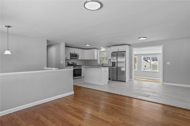 114 Burlingame Road, West Warwick, RI 02893