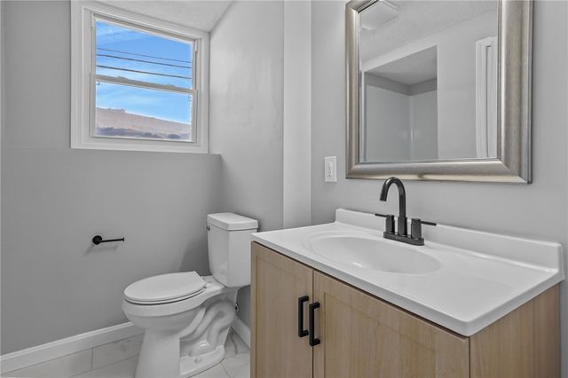 114 Burlingame Road, West Warwick, RI 02893