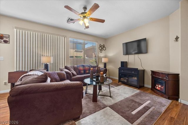 8734 Livermore Valley Avenue, Las Vegas, NV 89178