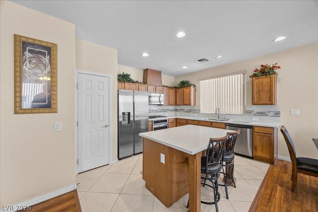 8734 Livermore Valley Avenue, Las Vegas, NV 89178