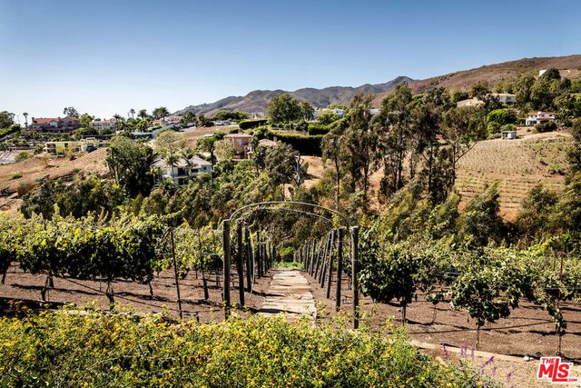 5931 Kanan Dume Road, Malibu, CA 90265