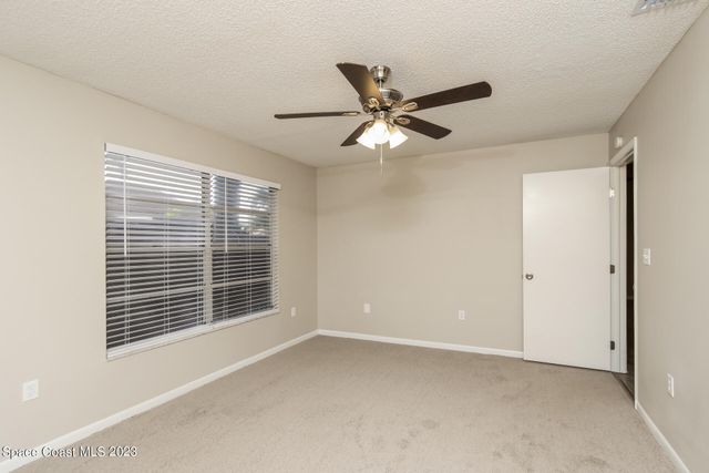 865 Pine Wood Avenue, Rockledge, FL 32955