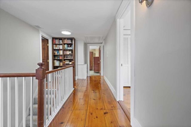 78 Highland St, Holden, MA 01520