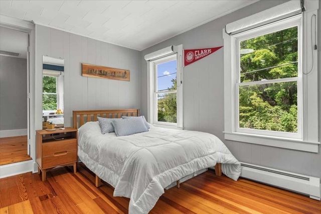 78 Highland St, Holden, MA 01520