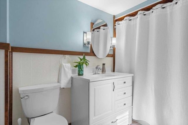 78 Highland St, Holden, MA 01520