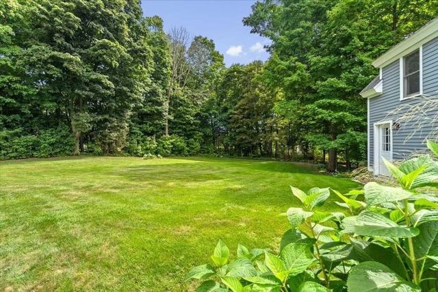 78 Highland St, Holden, MA 01520