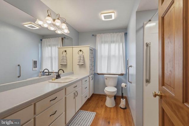 35 BLUE RIDGE RD, Titusville, NJ 08560