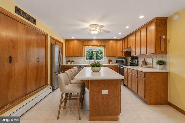 35 BLUE RIDGE RD, Titusville, NJ 08560