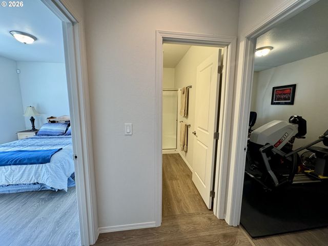 418 MEMORY Ln, Brookings, OR 97415