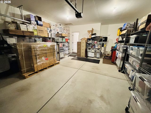 418 MEMORY Ln, Brookings, OR 97415