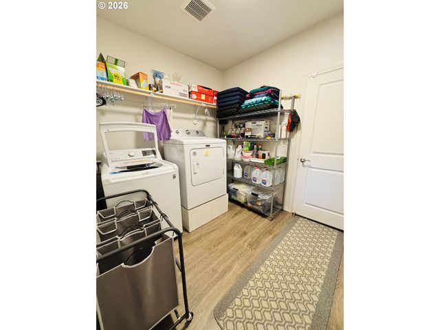 418 MEMORY Ln, Brookings, OR 97415