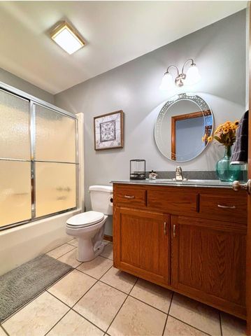 23 Keosauqua Drive, Cherokee Village, AR 72529