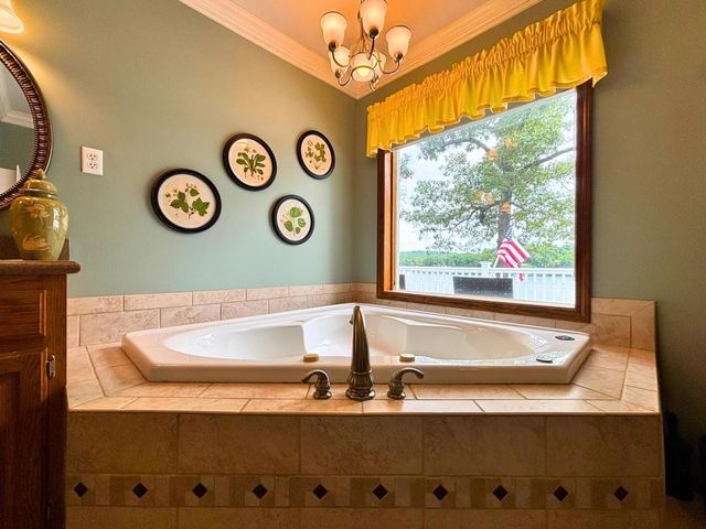 23 Keosauqua Drive, Cherokee Village, AR 72529