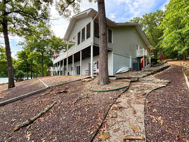 23 Keosauqua Drive, Cherokee Village, AR 72529