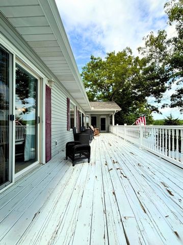 23 Keosauqua Drive, Cherokee Village, AR 72529