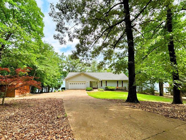 23 Keosauqua Drive, Cherokee Village, AR 72529