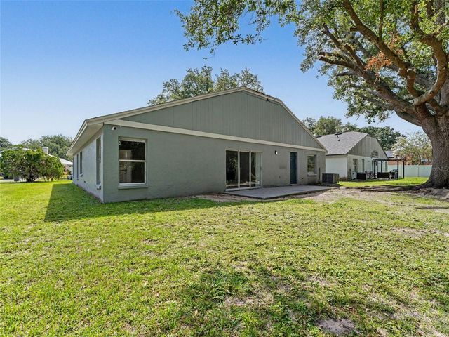 1328 GANGPLANK DRIVE, Valrico, FL 33594