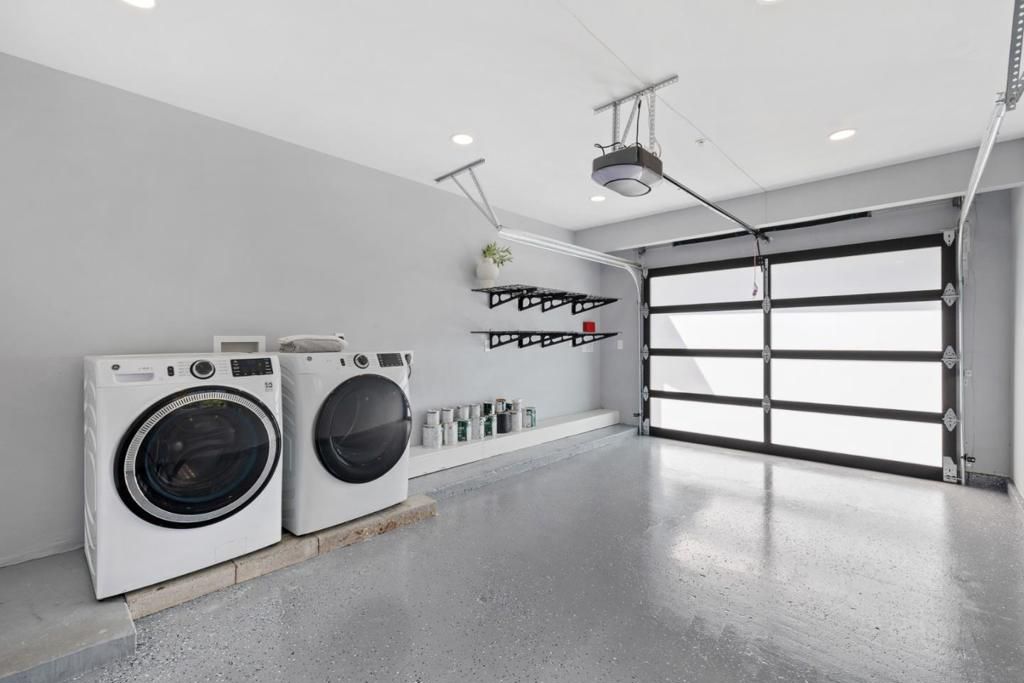 Image 19 of property listing at 1950 Hackett Avenue, Mountain View, CA 94043