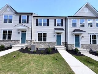 7631 Griffins Gate Drive SW, Concord, NC 28025