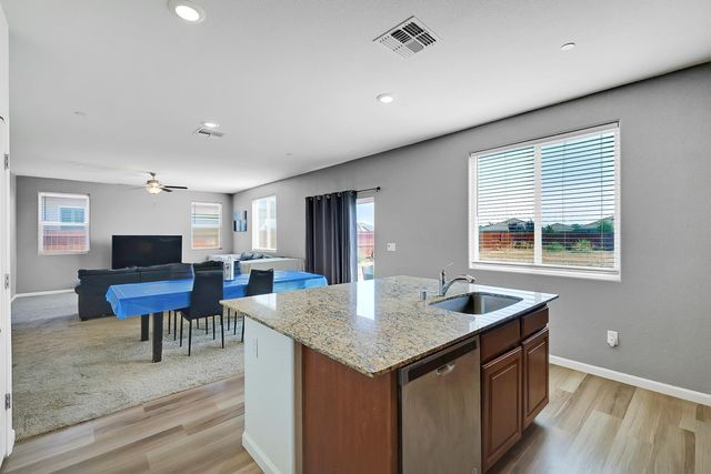 5691 Sunhaven St, Marysville, CA 95901