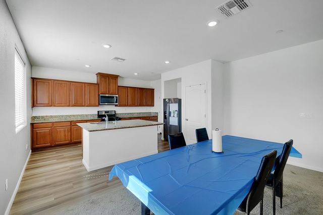 5691 Sunhaven St, Marysville, CA 95901