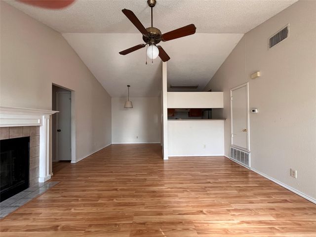 433 Sailmaster ST A, Lakeway, TX 78734