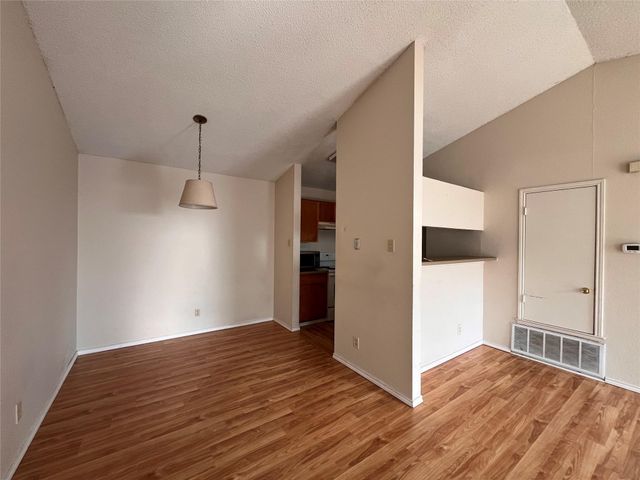 433 Sailmaster ST A, Lakeway, TX 78734