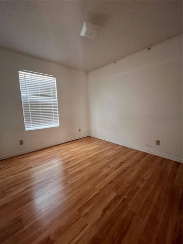 433 Sailmaster ST A, Lakeway, TX 78734