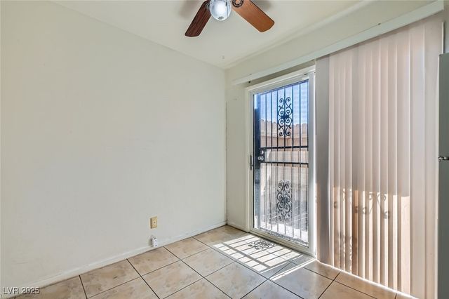 5125 Gray Lane B, Las Vegas, NV 89119