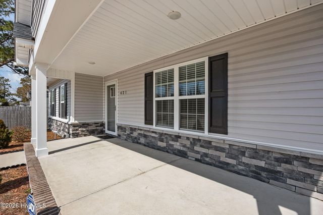 621 West Beaufort Road, Beaufort, NC 28516