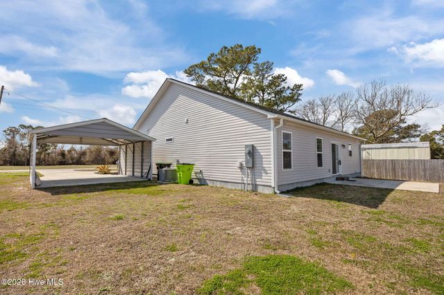 621 West Beaufort Road, Beaufort, NC 28516