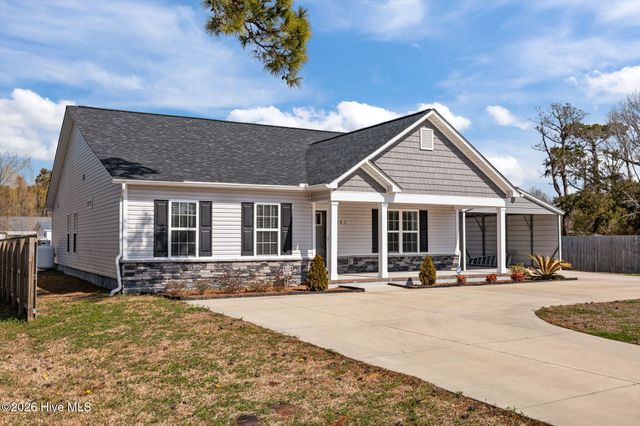 621 West Beaufort Road, Beaufort, NC 28516