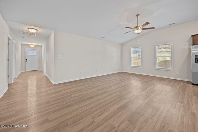 621 West Beaufort Road, Beaufort, NC 28516