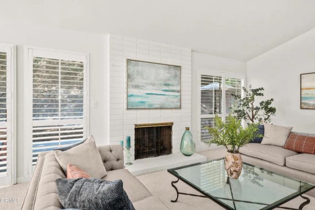 5778 Valerie Avenue, Los Angeles, CA 91367