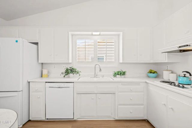 5778 Valerie Avenue, Los Angeles, CA 91367